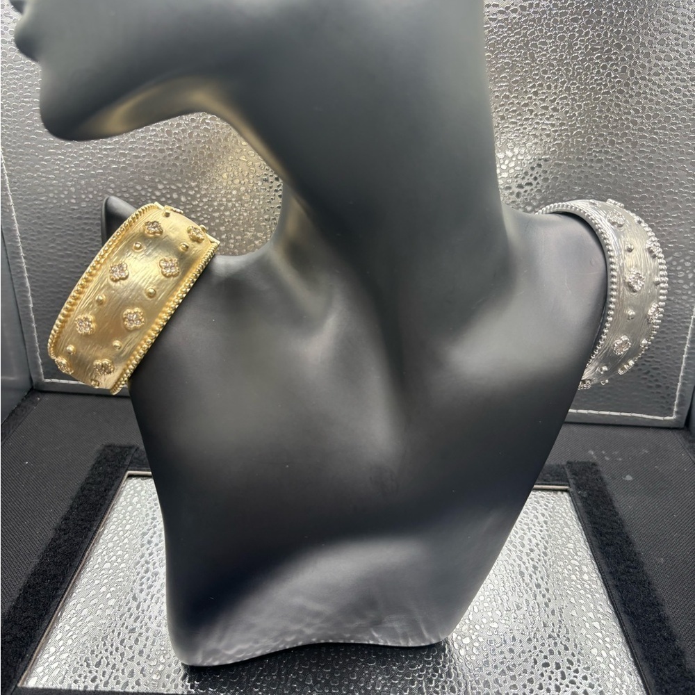 Gold Textured Cuff Bangle - Picture 4 of 4